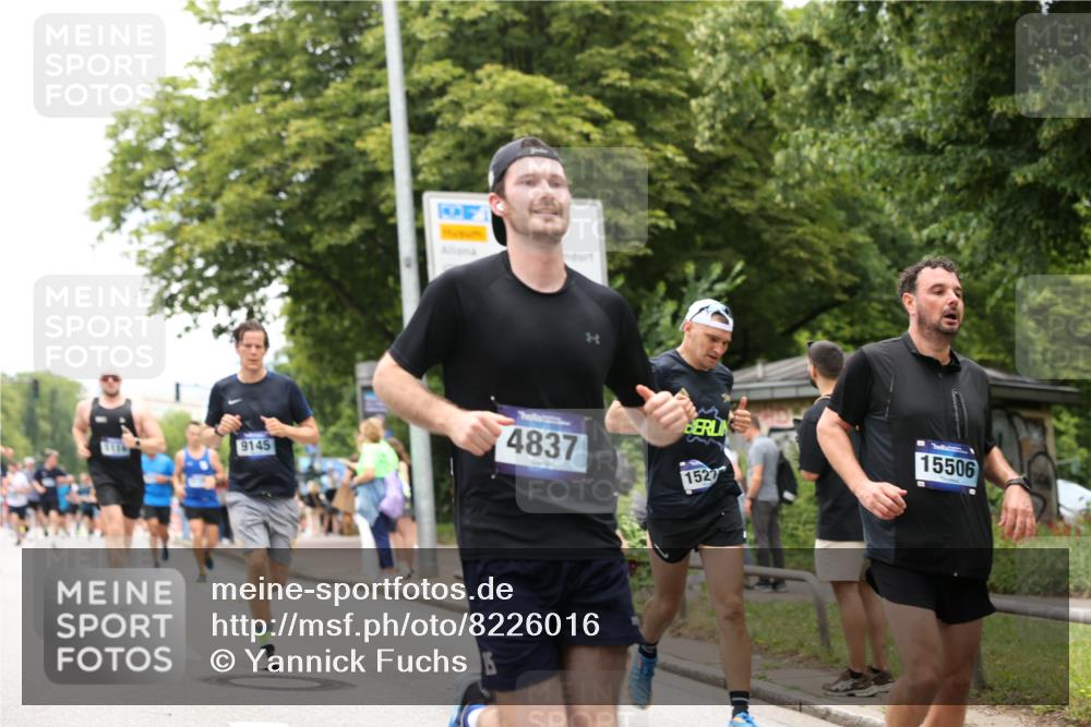 29.06.2025 - hella hamburg halbmarathon Yannick Fuchs http://msf.ph/oto/8226016 29.06.2025 10:46:32 20KM 1098, 1257, 1657, 2111, 2444, 2814, 3258, 3715, 3952, 4121, 4557, 4558, 4837, 5116, 5169, 5194, 5378, 5399, 6164, 6561, 6562, 7130, 7178, 7312, 7475, 7896, 8139, 8172, 8316, 8720, 8977, 9093, 9145, 9876, 10811, 11459, 12135, 12519, 13211, 13301, 13327, 14198, 14286, 14791, 15001, 15144, 15275, 15427, 15446, 15506, 15690, 16320, 16929, 17130, 17198, 17773, 18331 meine-sportfotos.de