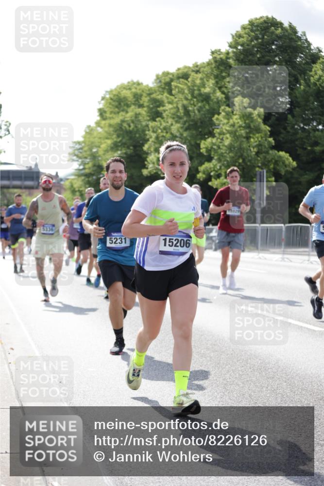 29.06.2025 - hella hamburg halbmarathon Jannik Wohlers http://msf.ph/oto/8226126 29.06.2025 09:51:38 Lombardsbrücke 1057, 1312, 1353, 1569, 1604, 1763, 3437, 3697, 5014, 5047, 5129, 5231, 5336, 5690, 5987, 6700, 6705, 6770, 7185, 7710, 8074, 8359, 8564, 9358, 9547, 9659, 10319, 10691, 10978, 11821, 12438, 12623, xxx, 13183, 13269, 14226, 14228, 14462, 15164, 15185, 15206, 15451, 15846, 15935, 16052, 16503, 16547, 17016, 17403, 17733, 17911, 18049, 18304, 18330, 18399, 18772, 18829, 18878, 19009 meine-sportfotos.de
