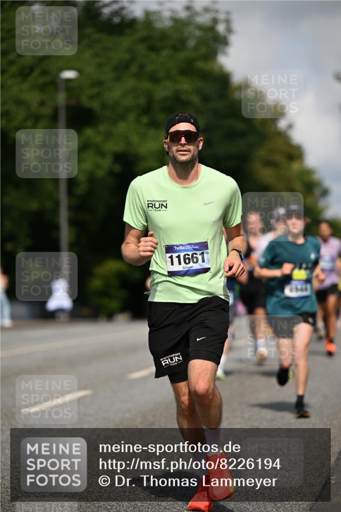 29.06.2025 - hella hamburg halbmarathon Dr. Thomas Lammeyer http://msf.ph/oto/8226194 29.06.2025 09:50:01 Kennedybrücke 1344, 1577, 1889, 2243, 4477, 4944, 5048, 5152, 5660, 7466, 7534, 7628, 7901, 8312, 8323, 10477, 10865, 10927, 11230, 11304 meine-sportfotos.de