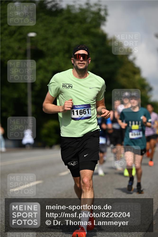 29.06.2025 - hella hamburg halbmarathon Dr. Thomas Lammeyer http://msf.ph/oto/8226204 29.06.2025 09:50:01 Kennedybrücke 1344, 1577, 1889, 2243, 4477, 4944, 5048, 5152, 5660, 7466, 7534, 7628, 7901, 8312, 8323, 10477, 10865, 10927, 11230, 11304 meine-sportfotos.de