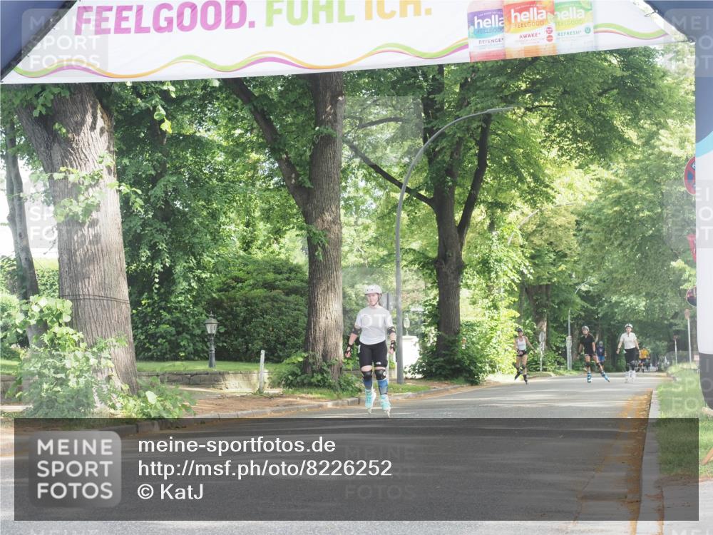 29.06.2025 - hella hamburg halbmarathon KatJ http://msf.ph/oto/8226252 29.06.2025 09:40:56 Zwischen KM18-KM19  meine-sportfotos.de