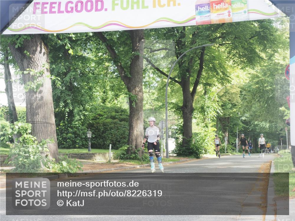 29.06.2025 - hella hamburg halbmarathon KatJ http://msf.ph/oto/8226319 29.06.2025 09:40:57 Zwischen KM18-KM19  meine-sportfotos.de