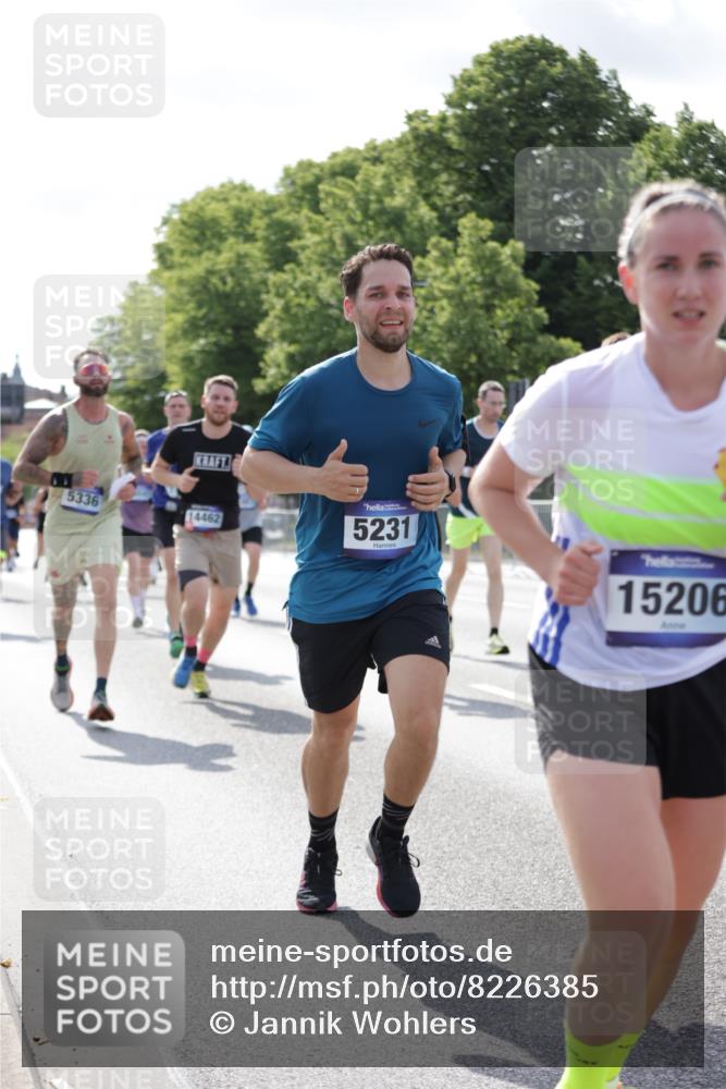 29.06.2025 - hella hamburg halbmarathon Jannik Wohlers http://msf.ph/oto/8226385 29.06.2025 09:51:39 Lombardsbrücke 1057, 1312, 1353, 1569, 1604, 1763, 3437, 3697, 5014, 5047, 5129, 5231, 5336, 5690, 5987, 6373, 6700, 6705, 6711, 6770, 7185, 7710, 8074, 8359, 8564, 9358, 9547, 9659, 10691, 10978, 11821, 12438, xxx, 13269, 14226, 14228, 14462, 15164, 15185, 15206, 15451, 15846, 15935, 16052, 16503, 16547, 17016, 17403, 17733, 17911, 18049, 18304, 18330, 18399, 18772, 18829, 18878, 19009 meine-sportfotos.de