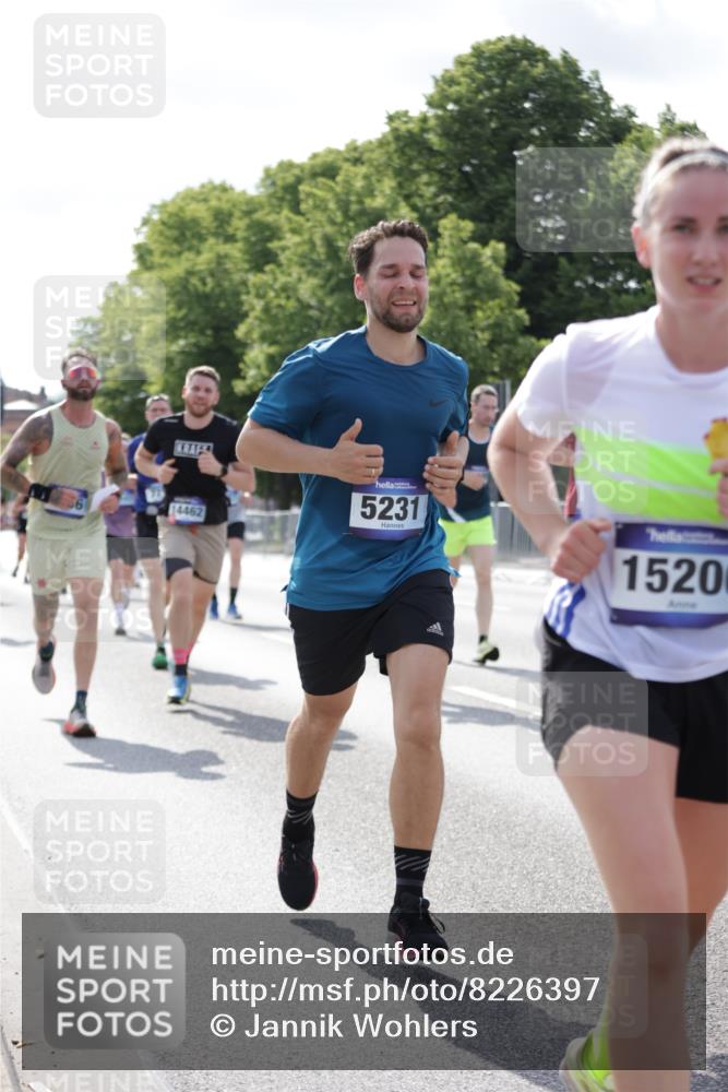 29.06.2025 - hella hamburg halbmarathon Jannik Wohlers http://msf.ph/oto/8226397 29.06.2025 09:51:39 Lombardsbrücke 1057, 1312, 1353, 1569, 1604, 1763, 3437, 3697, 5014, 5047, 5129, 5231, 5336, 5690, 5987, 6373, 6700, 6705, 6711, 6770, 7185, 7710, 8074, 8359, 8564, 9358, 9547, 9659, 10691, 10978, 11821, 12438, xxx, 13269, 14226, 14228, 14462, 15164, 15185, 15206, 15451, 15846, 15935, 16052, 16503, 16547, 17016, 17403, 17733, 17911, 18049, 18304, 18330, 18399, 18772, 18829, 18878, 19009 meine-sportfotos.de