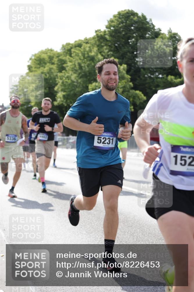 29.06.2025 - hella hamburg halbmarathon Jannik Wohlers http://msf.ph/oto/8226453 29.06.2025 09:51:40 Lombardsbrücke 1057, 1312, 1353, 1569, 1604, 1631, 1763, 3697, 5014, 5047, 5129, 5231, 5336, 5690, 5987, 6373, 6700, 6705, 6711, 6770, 7185, 7710, 8074, 8359, 8564, 9358, 9547, 9659, 10691, 10978, 11821, 12438, xxx, 13269, 14226, 14228, 14462, 15164, 15185, 15206, 15309, 15451, 15846, 15935, 16052, 16503, 16547, 17016, 17403, 17637, 17733, 17911, 18304, 18330, 18399, 18772, 18829, 18878, 19009 meine-sportfotos.de