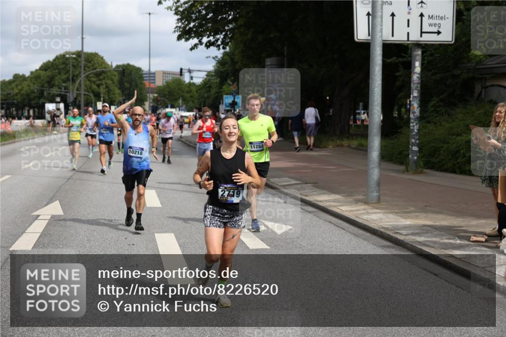 29.06.2025 - hella hamburg halbmarathon Yannick Fuchs http://msf.ph/oto/8226520 29.06.2025 10:33:27 20KM 1164, 2262, 2719, 2980, 3014, 3136, 3431, 4359, 5248, 6682, 6684, 8450, 8958, 9403, 10218, 11055, 11281, 11282, 11379, 11447, 12137, 12772, 13137, 13800, 14093, 14905, 15257, 15372, 15561, 15873, 15965, 16280, 17154, 17646, 17722, 18188, 19004, 19151 meine-sportfotos.de