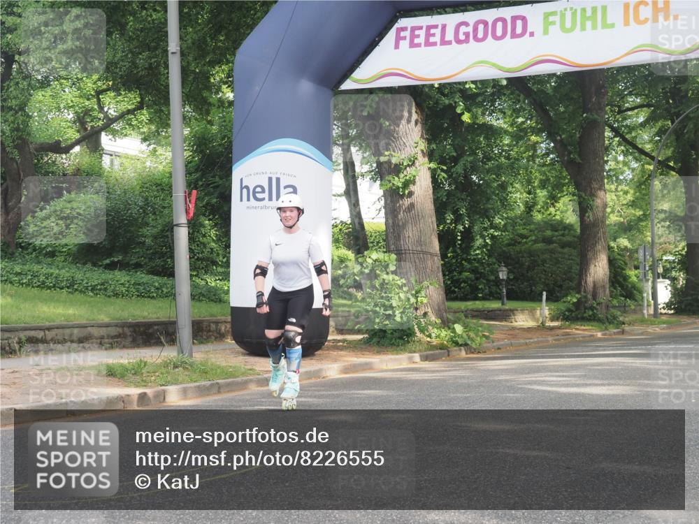 29.06.2025 - hella hamburg halbmarathon KatJ http://msf.ph/oto/8226555 29.06.2025 09:40:59 Zwischen KM18-KM19  meine-sportfotos.de