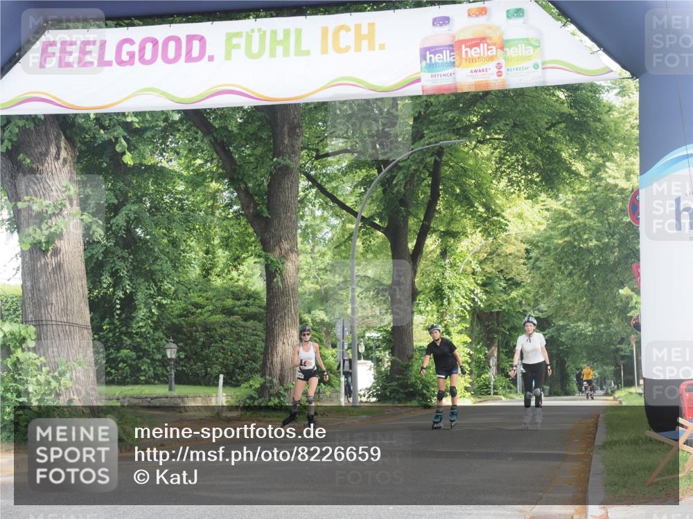 29.06.2025 - hella hamburg halbmarathon KatJ http://msf.ph/oto/8226659 29.06.2025 09:41:02 Zwischen KM18-KM19  meine-sportfotos.de