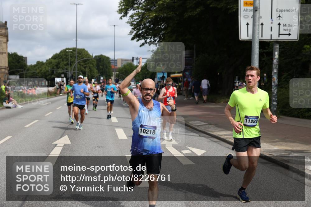 29.06.2025 - hella hamburg halbmarathon Yannick Fuchs http://msf.ph/oto/8226761 29.06.2025 10:33:28 20KM 1164, 1445, 2719, 2980, 3014, 3136, 3431, 4359, 6682, 6684, 8450, 8958, 9403, 10218, 11055, 11281, 11282, 11379, 11447, 12137, 12772, 13137, 13800, 14093, 14905, 15257, 15372, 15561, 15873, 15965, 16280, 17154, 17646, 17722, 18188, 19004, 19151 meine-sportfotos.de