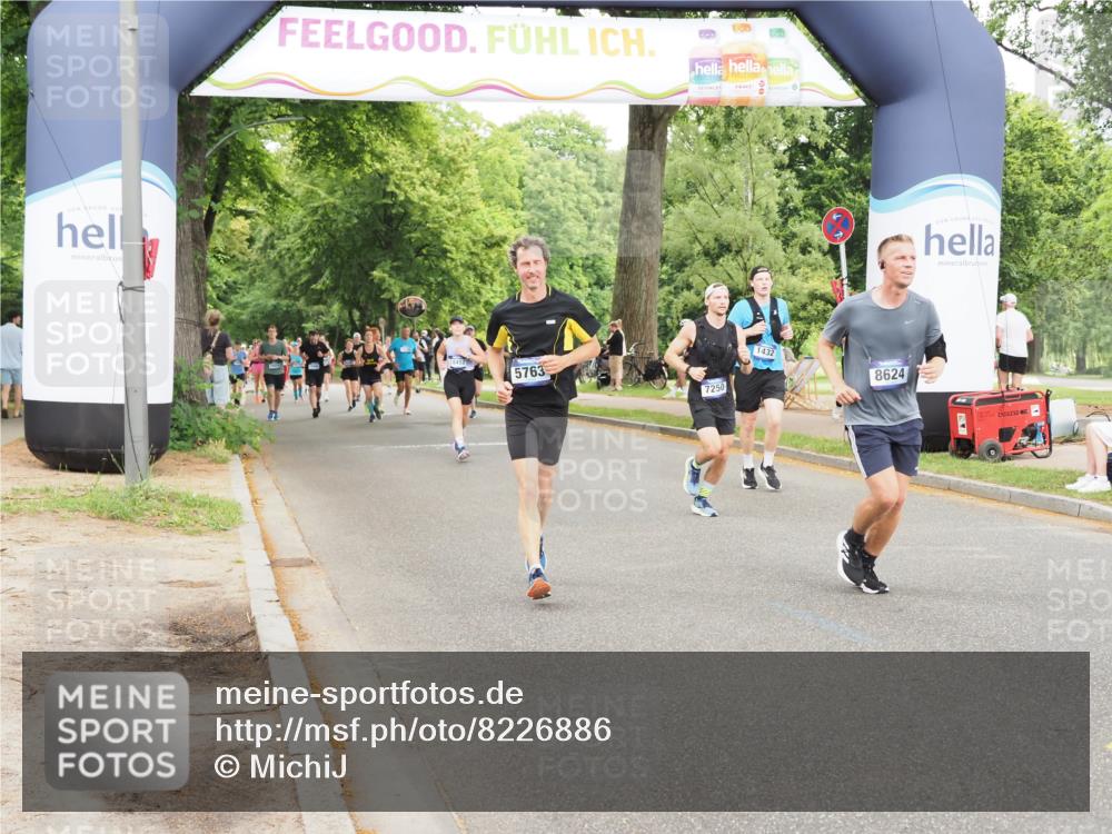 29.06.2025 - hella hamburg halbmarathon MichiJ http://msf.ph/oto/8226886 29.06.2025 10:49:12 Zwischen KM18-KM19 1432, 5763, 7250, 8176, 8624, 17955, 18581 meine-sportfotos.de
