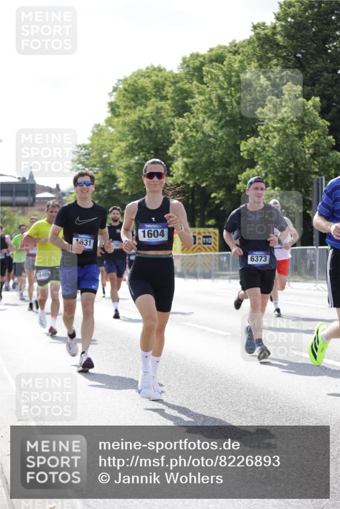 29.06.2025 - hella hamburg halbmarathon Jannik Wohlers http://msf.ph/oto/8226893 29.06.2025 09:51:45 Lombardsbrücke 1057, 1312, 1353, 1569, 1604, 1631, 1763, 3305, 3697, 5047, 5231, 5336, 5690, 5987, 6373, 6705, 6711, 7185, 7710, 8564, 9444, 9547, 9659, 10493, 10978, 11821, 12438, xxx, 13269, 13728, 14226, 14228, 14462, 15206, 15270, 15309, 15451, 16052, 16547, 17016, 17159, 17403, 17637, 17733, 17911, 18304, 18489, 18659, 18772, 18829, 18878, 18987, 19009 meine-sportfotos.de