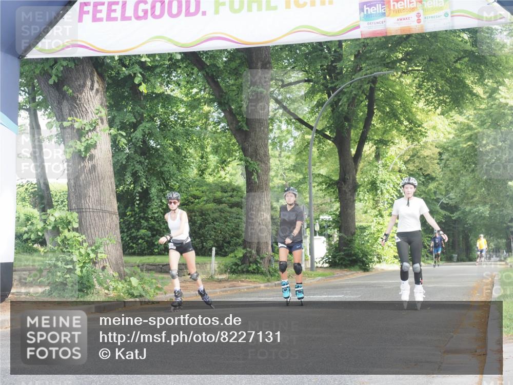 29.06.2025 - hella hamburg halbmarathon KatJ http://msf.ph/oto/8227131 29.06.2025 09:41:04 Zwischen KM18-KM19  meine-sportfotos.de
