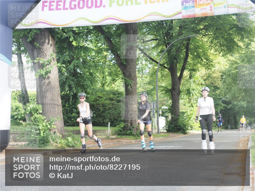 29.06.2025 - hella hamburg halbmarathon KatJ http://msf.ph/oto/8227195 29.06.2025 09:41:04 Zwischen KM18-KM19  meine-sportfotos.de