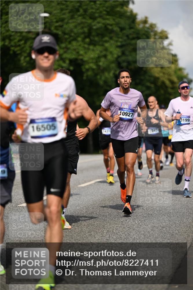 29.06.2025 - hella hamburg halbmarathon Dr. Thomas Lammeyer http://msf.ph/oto/8227411 29.06.2025 09:50:05 Kennedybrücke 1053, 1344, 1577, 1889, 2243, 4477, 4944, 5048, 5152, 5193, 5660, 7466, 7534, 7628, 8312, 8323, 10477, 10865, 10927, 11230, 11304 meine-sportfotos.de