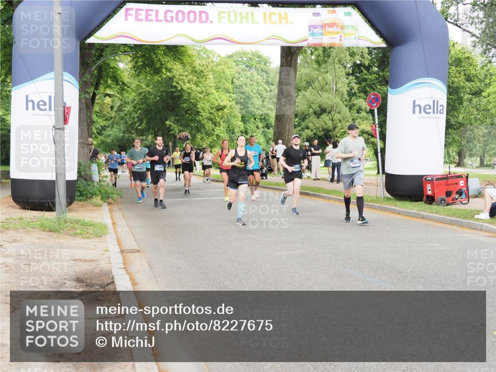 29.06.2025 - hella hamburg halbmarathon MichiJ http://msf.ph/oto/8227675 29.06.2025 10:49:17 Zwischen KM18-KM19 1377, 1432, 5763, 7250, 8624, 11771, 15516, 16424, 18452, 19240 meine-sportfotos.de