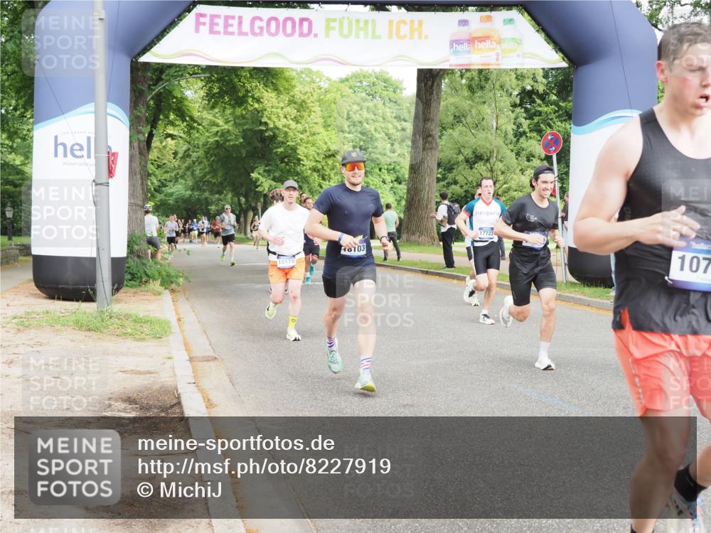 29.06.2025 - hella hamburg halbmarathon MichiJ http://msf.ph/oto/8227919 29.06.2025 10:25:59 Zwischen KM18-KM19 6095, 10738, 15939, 16523, 17137, 17192, 17723, 18103, 18159 meine-sportfotos.de