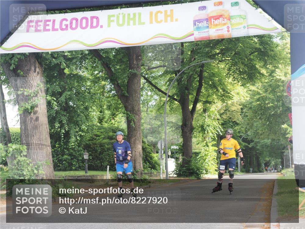 29.06.2025 - hella hamburg halbmarathon KatJ http://msf.ph/oto/8227920 29.06.2025 09:41:13 Zwischen KM18-KM19  meine-sportfotos.de