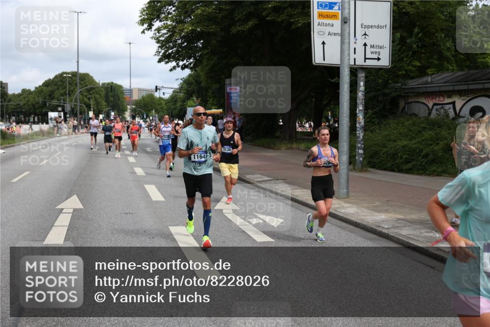 29.06.2025 - hella hamburg halbmarathon Yannick Fuchs http://msf.ph/oto/8228026 29.06.2025 10:33:36 20KM 1164, 1445, 1803, 2980, 3136, 3783, 4359, 6037, 6682, 6686, 6687, 8450, 8958, 9403, 10218, 11055, 11282, 11447, 11619, 12772, 13137, 13729, 13800, 14093, 14905, 15257, 15561, 15866, 15873, 15965, 16656, 16820, 17646, 18188, 18547, 18734, 19004, 19151 meine-sportfotos.de