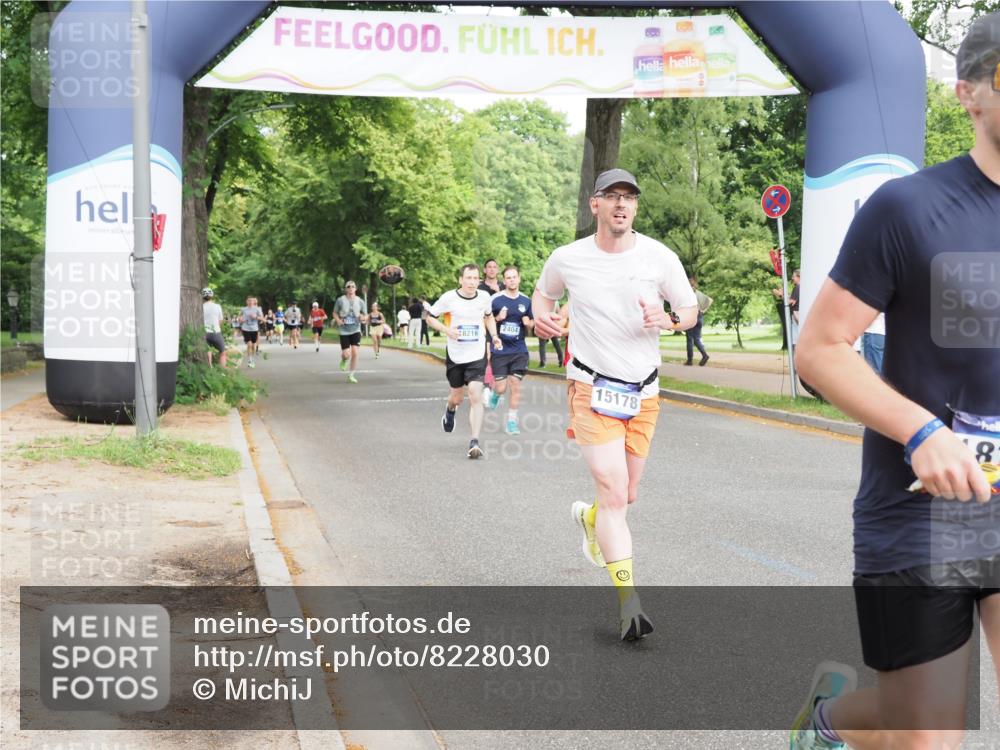 29.06.2025 - hella hamburg halbmarathon MichiJ http://msf.ph/oto/8228030 29.06.2025 10:26:00 Zwischen KM18-KM19 6095, 10738, 15178, 15939, 16523, 17137, 17192, 17723, 18103, 18159 meine-sportfotos.de