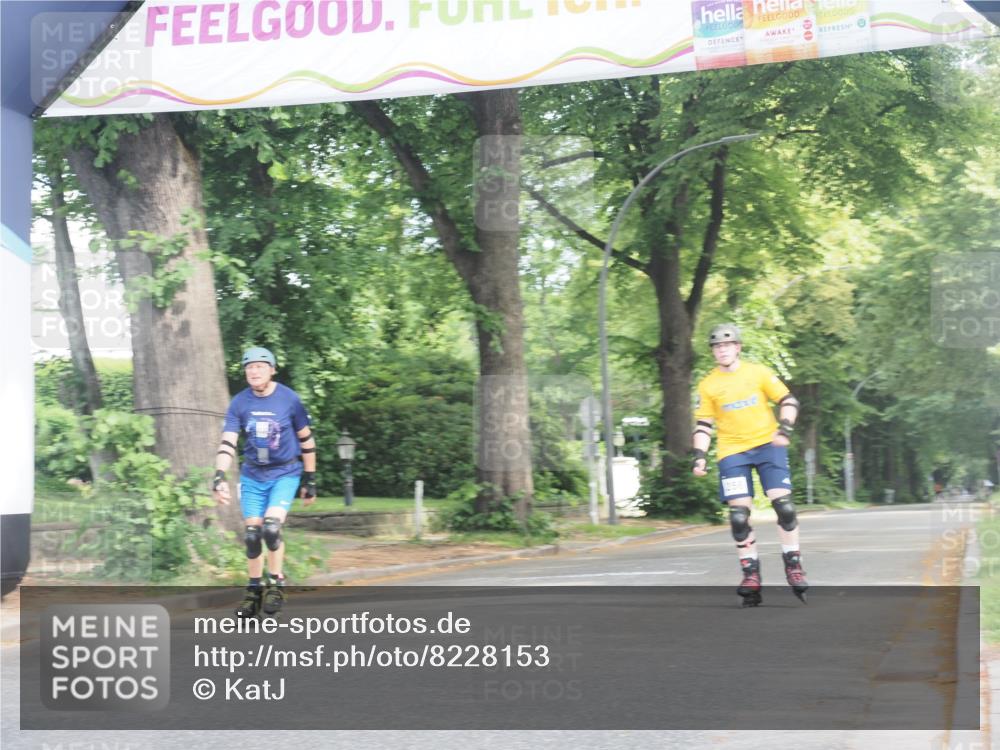 29.06.2025 - hella hamburg halbmarathon KatJ http://msf.ph/oto/8228153 29.06.2025 09:41:14 Zwischen KM18-KM19  meine-sportfotos.de