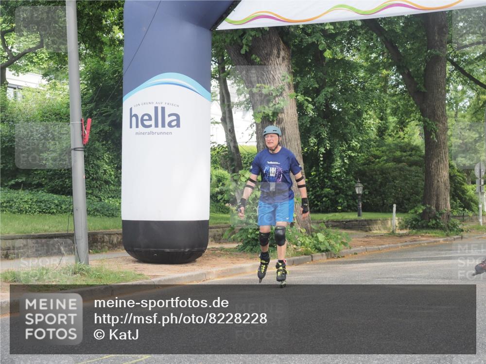 29.06.2025 - hella hamburg halbmarathon KatJ http://msf.ph/oto/8228228 29.06.2025 09:41:15 Zwischen KM18-KM19  meine-sportfotos.de
