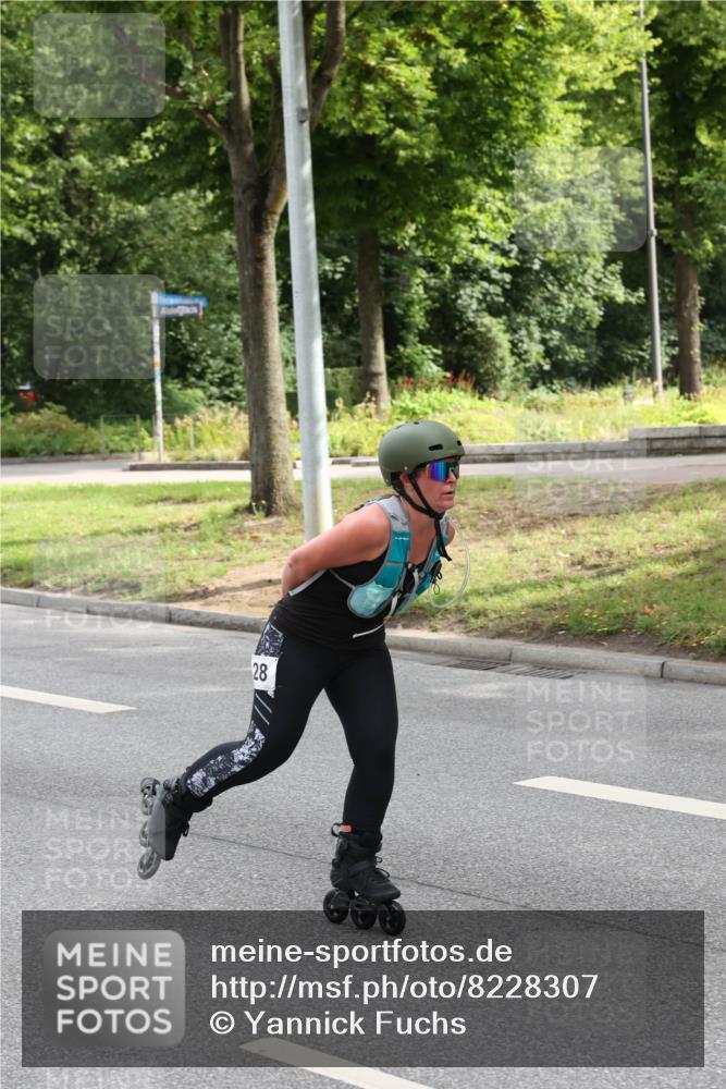 29.06.2025 - hella hamburg halbmarathon Yannick Fuchs http://msf.ph/oto/8228307 29.06.2025 09:26:41 20KM 28 meine-sportfotos.de
