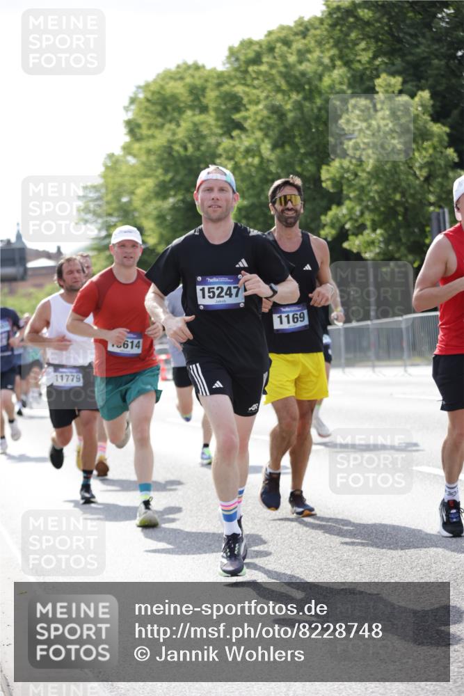 29.06.2025 - hella hamburg halbmarathon Jannik Wohlers http://msf.ph/oto/8228748 29.06.2025 09:52:03 Lombardsbrücke 1139, 1169, 1220, 1468, 1512, 3305, 3618, 3852, 4565, 4871, 4915, 5011, 6550, 7432, 7961, 8852, 9348, 9444, 10493, 10741, 10796, 11062, 11495, 11679, 11779, 12046, 12772, 13403, 13614, 13728, 14257, 14449, 14813, 15233, 15247, 15270, 15813, 16338, 16591, 16592, 17159, 17281, 17391, 17846, 17926, 18560, 18659, 18775, 18987 meine-sportfotos.de