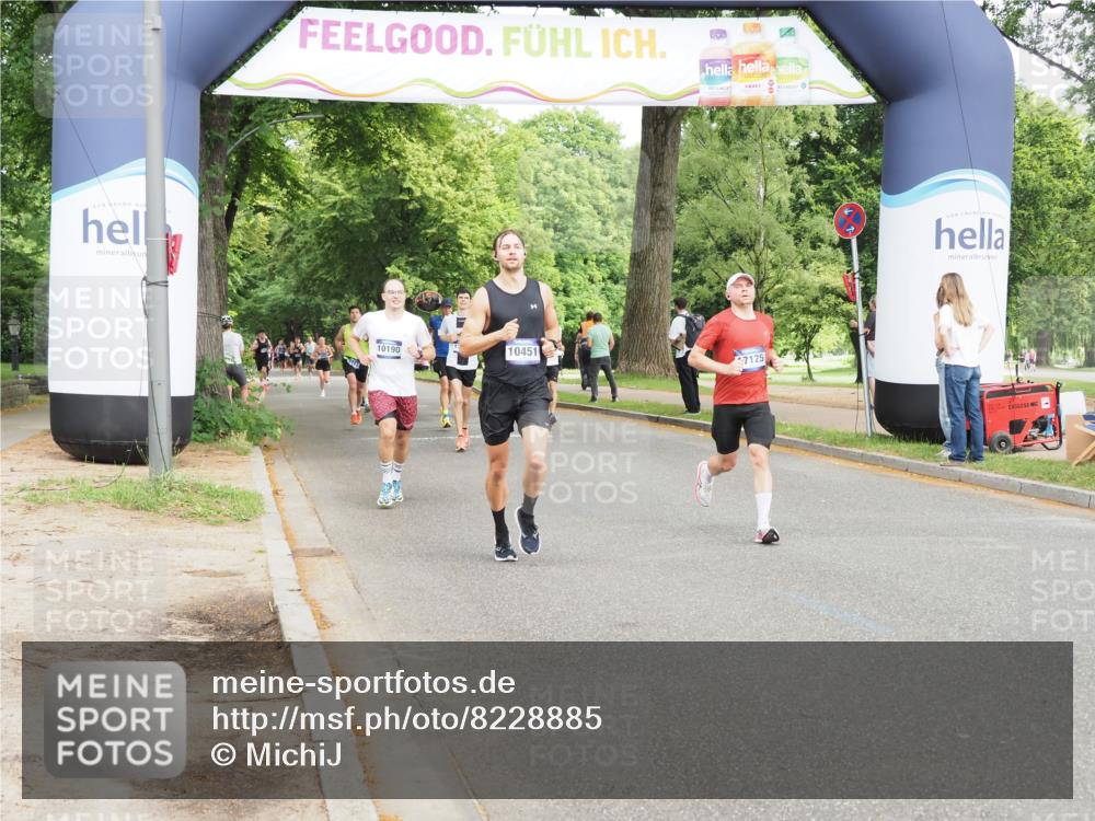 29.06.2025 - hella hamburg halbmarathon MichiJ http://msf.ph/oto/8228885 29.06.2025 10:26:11 Zwischen KM18-KM19 6047, 6123, 7310, 10451, 15261, 17125 meine-sportfotos.de