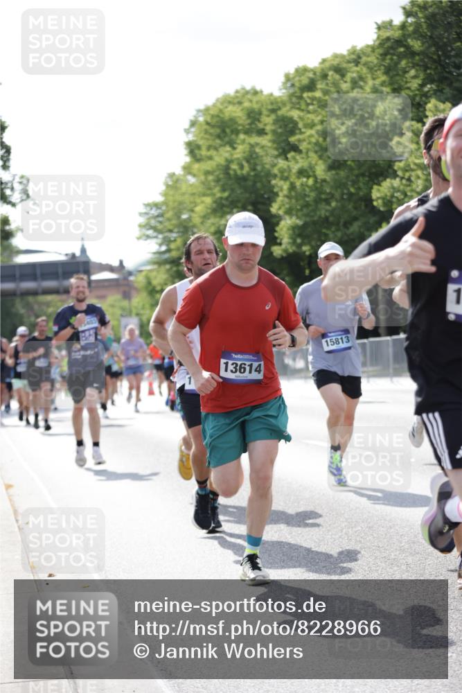 29.06.2025 - hella hamburg halbmarathon Jannik Wohlers http://msf.ph/oto/8228966 29.06.2025 09:52:03 Lombardsbrücke 1139, 1169, 1220, 1468, 1512, 3305, 3618, 3852, 4565, 4871, 4915, 5011, 6550, 7432, 7961, 8852, 9348, 9444, 10493, 10741, 10796, 11062, 11495, 11679, 11779, 12046, 12772, 13403, 13614, 13728, 14257, 14449, 14813, 15233, 15247, 15270, 15813, 16338, 16591, 16592, 17159, 17281, 17391, 17846, 17926, 18560, 18659, 18775, 18987 meine-sportfotos.de