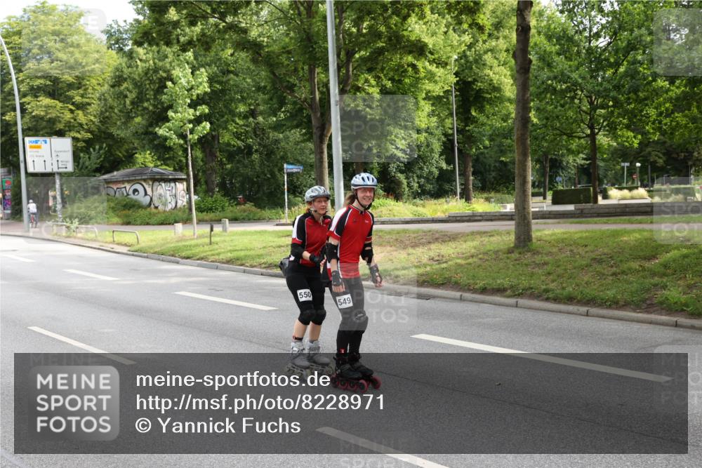 29.06.2025 - hella hamburg halbmarathon Yannick Fuchs http://msf.ph/oto/8228971 29.06.2025 09:27:05 20KM 550, 549 meine-sportfotos.de