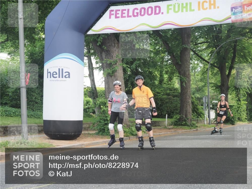 29.06.2025 - hella hamburg halbmarathon KatJ http://msf.ph/oto/8228974 29.06.2025 09:42:00 Zwischen KM18-KM19  meine-sportfotos.de