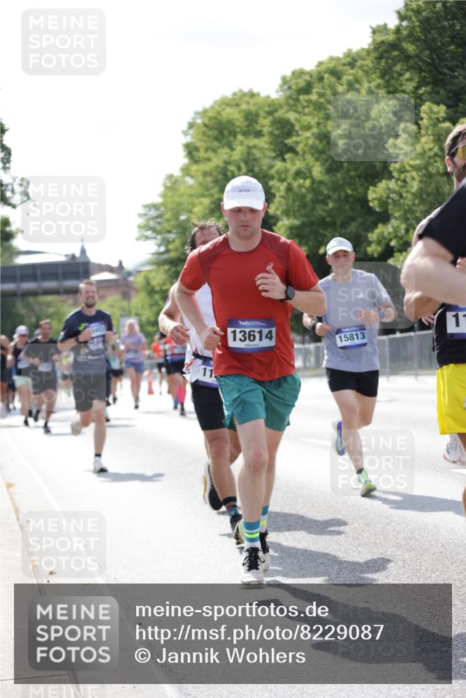 29.06.2025 - hella hamburg halbmarathon Jannik Wohlers http://msf.ph/oto/8229087 29.06.2025 09:52:04 Lombardsbrücke 1139, 1169, 1220, 1468, 1512, 3305, 3618, 3852, 4565, 4871, 4915, 5011, 6550, 7067, 7432, 7865, 7961, 8852, 9348, 9444, 10493, 10741, 10796, 11062, 11495, 11679, 11779, 12046, 12772, 13403, 13614, 13728, 14257, 14449, 14703, 14813, 15233, 15247, 15808, 15813, 16338, 16591, 16592, 17000, 17159, 17281, 17391, 17846, 17926, 18560, 18637, 18659, 18775, 18987 meine-sportfotos.de
