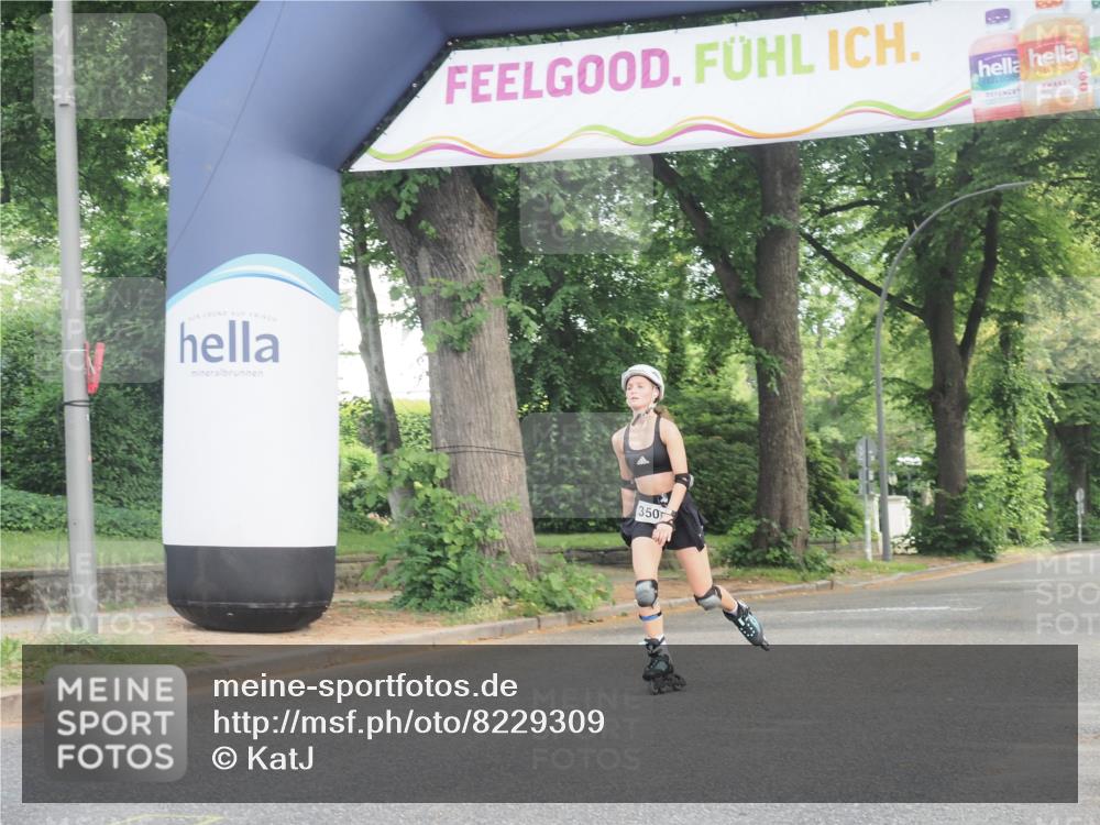 29.06.2025 - hella hamburg halbmarathon KatJ http://msf.ph/oto/8229309 29.06.2025 09:42:02 Zwischen KM18-KM19  meine-sportfotos.de