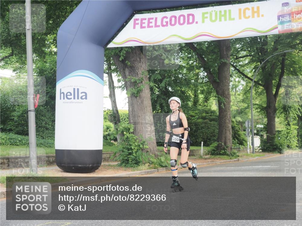 29.06.2025 - hella hamburg halbmarathon KatJ http://msf.ph/oto/8229366 29.06.2025 09:42:02 Zwischen KM18-KM19  meine-sportfotos.de