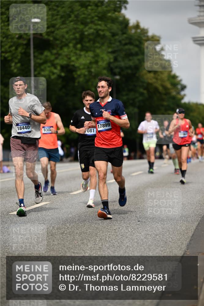 29.06.2025 - hella hamburg halbmarathon Dr. Thomas Lammeyer http://msf.ph/oto/8229581 29.06.2025 10:13:22 Kennedybrücke 1823, 4592, 7081, 7187, 9297, 9306, 10035, 10194, 10819, 11067 meine-sportfotos.de