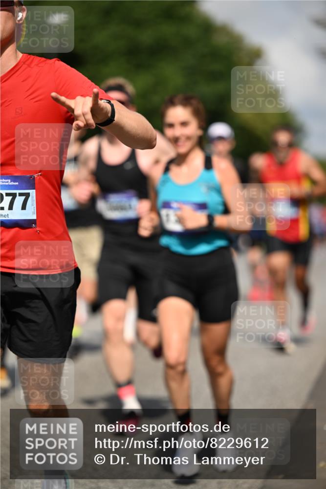 29.06.2025 - hella hamburg halbmarathon Dr. Thomas Lammeyer http://msf.ph/oto/8229612 29.06.2025 09:50:11 Kennedybrücke 1053, 1344, 1396, 1411, 1577, 1889, 2243, 4944, 5048, 5152, 5193, 5660, 7466, 7622, 7628, 8312, 8323, 10477, 10927, 11304, 11370 meine-sportfotos.de