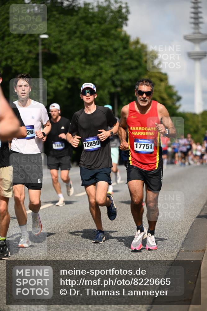 29.06.2025 - hella hamburg halbmarathon Dr. Thomas Lammeyer http://msf.ph/oto/8229665 29.06.2025 09:50:12 Kennedybrücke 1053, 1396, 1411, 1577, 1889, 2243, 4944, 5048, 5152, 5193, 5660, 7466, 7622, 8312, 8323, 10477, 10927, 11304, 11370 meine-sportfotos.de