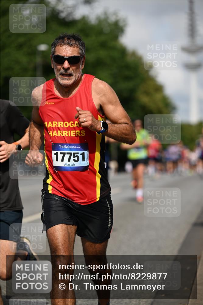 29.06.2025 - hella hamburg halbmarathon Dr. Thomas Lammeyer http://msf.ph/oto/8229877 29.06.2025 09:50:14 Kennedybrücke 1053, 1396, 1411, 1577, 1889, 1959, 2243, 2836, 5048, 5152, 5193, 5660, 7080, 7466, 7622, 7867, 8312, 8323, 10477, 10927, 11304, 11370 meine-sportfotos.de