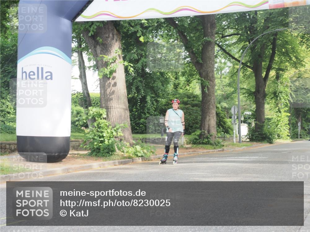 29.06.2025 - hella hamburg halbmarathon KatJ http://msf.ph/oto/8230025 29.06.2025 09:42:12 Zwischen KM18-KM19  meine-sportfotos.de