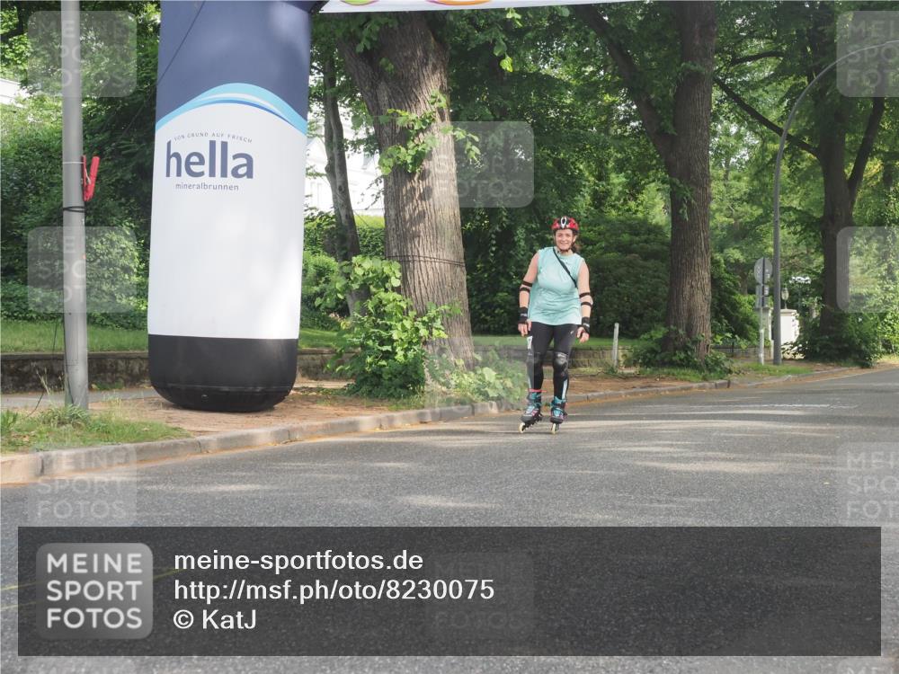 29.06.2025 - hella hamburg halbmarathon KatJ http://msf.ph/oto/8230075 29.06.2025 09:42:12 Zwischen KM18-KM19  meine-sportfotos.de