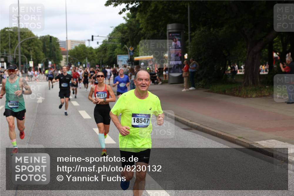 29.06.2025 - hella hamburg halbmarathon Yannick Fuchs http://msf.ph/oto/8230132 29.06.2025 10:33:53 20KM 1343, 1445, 1803, 2525, 2546, 2563, 3282, 3783, 4759, 6037, 6686, 6687, 7981, 8450, 8925, 9265, 11305, 11619, 12335, 12772, 13479, 13514, 13729, 14204, 14311, 14359, 15013, 15094, 15257, 15556, 15866, 15873, 15965, 16656, 16820, 17005, 17215, 17360, 18149, 18285, 18547, 18734 meine-sportfotos.de