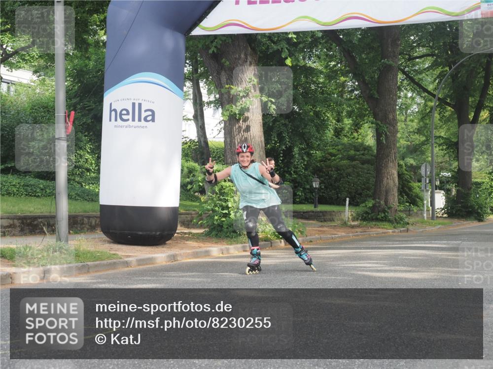29.06.2025 - hella hamburg halbmarathon KatJ http://msf.ph/oto/8230255 29.06.2025 09:42:13 Zwischen KM18-KM19  meine-sportfotos.de