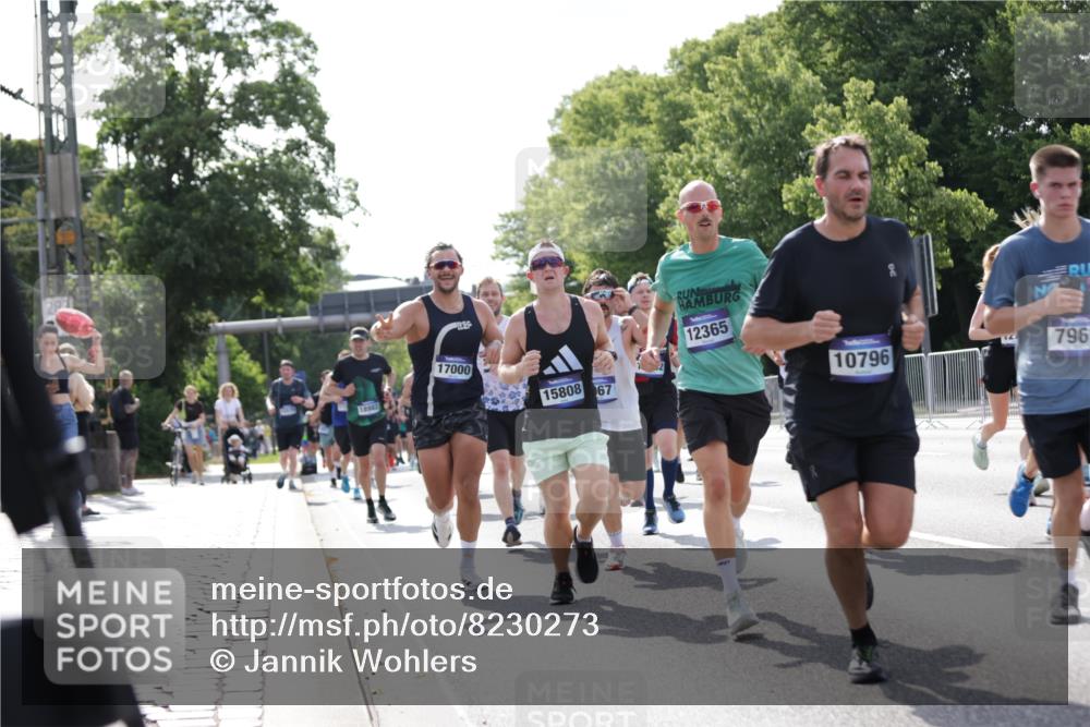 29.06.2025 - hella hamburg halbmarathon Jannik Wohlers http://msf.ph/oto/8230273 29.06.2025 09:52:10 Lombardsbrücke 1139, 1169, 1220, 1415, 1512, 2189, 3852, 4565, 4915, 5007, 5011, 5477, 6550, 7067, 7432, 7451, 7865, 7961, 8852, 10099, 10741, 10796, 11495, 11679, 11779, 12046, 12365, 12372, 12579, 12723, 12772, 13403, 13614, 13687, 13714, 14257, 14449, 14703, 14813, 15233, 15247, 15301, 15356, 15362, 15808, 15813, 15894, 16338, 16591, 17000, 17281, 17391, 17846, 17926, 18560, 18632, 18637, 18680, 18775, 18982 meine-sportfotos.de