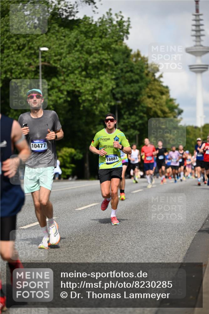 29.06.2025 - hella hamburg halbmarathon Dr. Thomas Lammeyer http://msf.ph/oto/8230285 29.06.2025 09:50:15 Kennedybrücke 1053, 1396, 1407, 1411, 1577, 1889, 1959, 2243, 2836, 5048, 5152, 5193, 5660, 7080, 7466, 7622, 7867, 8312, 8323, 10477, 10927, 11304, 11370 meine-sportfotos.de