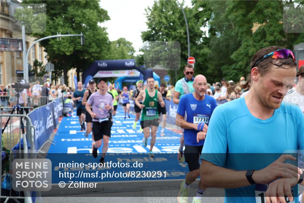 29.06.2025 - hella hamburg halbmarathon Zöllner http://msf.ph/oto/8230291 29.06.2025 10:53:38 Ziel 1030, 1061, 1098, 1499, 1502, 1783, 2070, 2630, 3399, 3819, 5866, 6628, 6762, 10549, 12632, 13865, 15061, 15113, 15497, 15856, 17710, 18450, 18612, 18666, 18715 meine-sportfotos.de