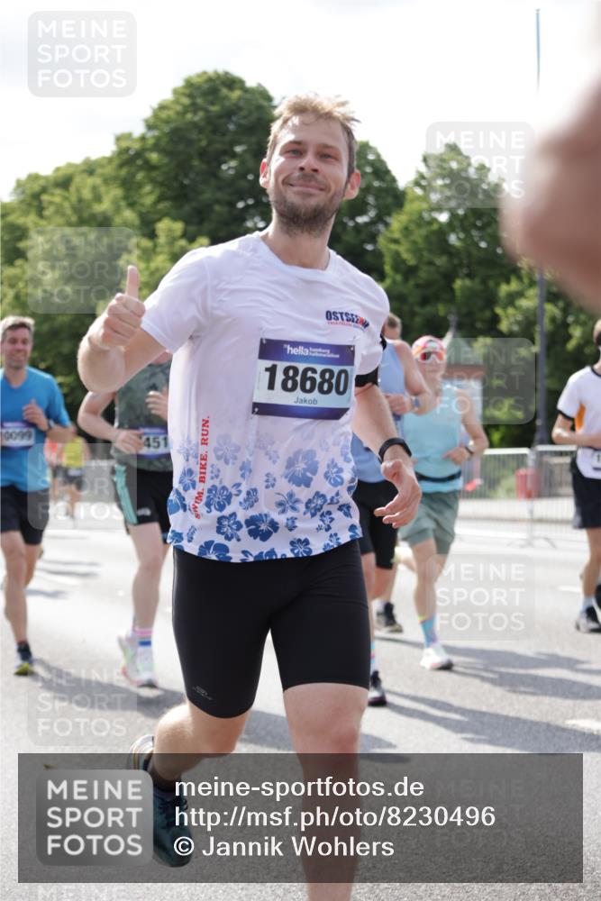 29.06.2025 - hella hamburg halbmarathon Jannik Wohlers http://msf.ph/oto/8230496 29.06.2025 09:52:13 Lombardsbrücke 1169, 1220, 1415, 1512, 1613, 2189, 3109, 3124, 4497, 5007, 5011, 5477, 6550, 7067, 7191, 7432, 7451, 7843, 7865, 7961, 8852, 10099, 10796, 10969, 11779, 12046, 12365, 12372, 12579, 12588, 12723, 13403, 13614, 13687, 13714, 14257, 14703, 14813, 15247, 15280, 15301, 15356, 15362, 15808, 15813, 15894, 16338, 17000, 17281, 17391, 17846, 18632, 18637, 18680, 18775, 18982 meine-sportfotos.de