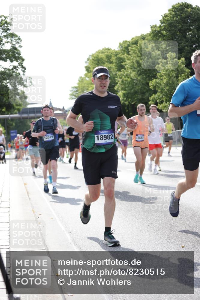 29.06.2025 - hella hamburg halbmarathon Jannik Wohlers http://msf.ph/oto/8230515 29.06.2025 09:52:14 Lombardsbrücke 1169, 1220, 1415, 1512, 1613, 2189, 3109, 3124, 4497, 5007, 5011, 5477, 6550, 7067, 7191, 7432, 7451, 7843, 7865, 7961, 8852, 10000, 10099, 10796, 10969, 11779, 12046, 12365, 12372, 12579, 12588, 12723, 13403, 13614, 13687, 13714, 14257, 14703, 14813, 15247, 15280, 15301, 15356, 15362, 15808, 15813, 15894, 16338, 17000, 17281, 17391, 17846, 18632, 18637, 18680, 18775, 18982 meine-sportfotos.de