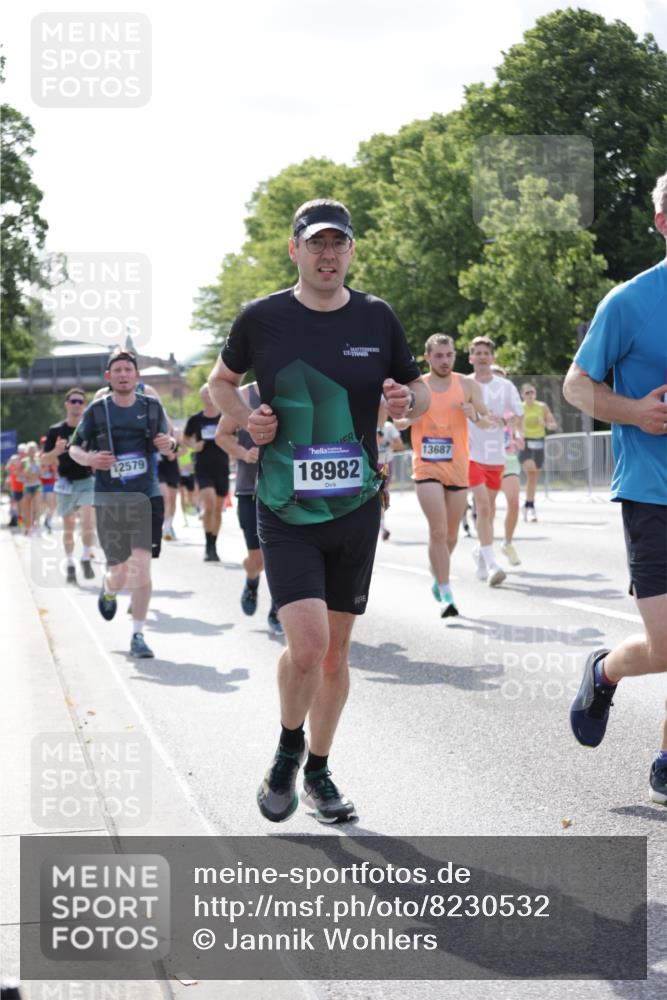 29.06.2025 - hella hamburg halbmarathon Jannik Wohlers http://msf.ph/oto/8230532 29.06.2025 09:52:14 Lombardsbrücke 1169, 1220, 1415, 1512, 1613, 2189, 3109, 3124, 4497, 5007, 5011, 5477, 6550, 7067, 7191, 7432, 7451, 7843, 7865, 7961, 8852, 10000, 10099, 10796, 10969, 11779, 12046, 12365, 12372, 12579, 12588, 12723, 13403, 13614, 13687, 13714, 14257, 14703, 14813, 15247, 15280, 15301, 15356, 15362, 15808, 15813, 15894, 16338, 17000, 17281, 17391, 17846, 18632, 18637, 18680, 18775, 18982 meine-sportfotos.de