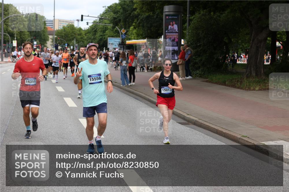 29.06.2025 - hella hamburg halbmarathon Yannick Fuchs http://msf.ph/oto/8230850 29.06.2025 10:33:57 20KM 1343, 1445, 1803, 2525, 2546, 2563, 3282, 3783, 4565, 4759, 6037, 6686, 6687, 7981, 8319, 8925, 9265, 11305, 11619, 12335, 12772, 13479, 13514, 13729, 14204, 14272, 14311, 14359, 15013, 15094, 15336, 15556, 15744, 15866, 16656, 16820, 17005, 17215, 17360, 17668, 18149, 18285, 18547, 18734, 18803 meine-sportfotos.de