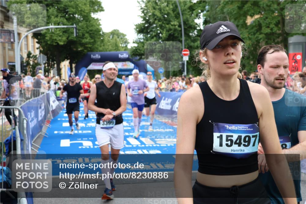 29.06.2025 - hella hamburg halbmarathon Zöllner http://msf.ph/oto/8230886 29.06.2025 10:53:43 Ziel 1502, 2058, 2082, 2518, 2630, 3399, 3819, 5399, 6762, 10549, 10895, 11588, 11589, 11604, 12632, 13865, 14702, 14818, 15061, 15441, 15856, 16092, 17482, 18143, 18514, 18666, 18715 meine-sportfotos.de